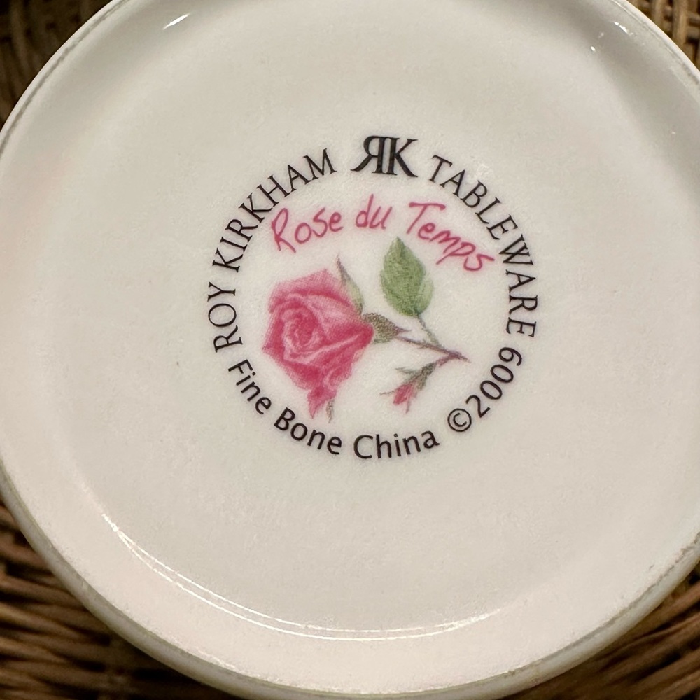 Roy Kirkham Fine Bone China Mugs Rose du Temps Redoute Rose and English Rose - Picture 11 of 13